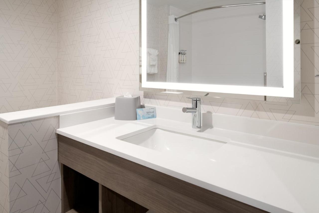 Holiday Inn Express & Suites - Hollister By Ihg Exteriér fotografie