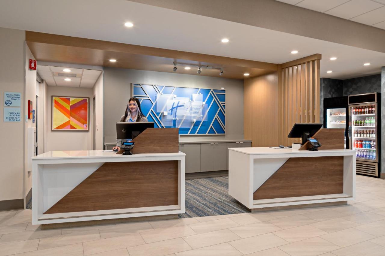 Holiday Inn Express & Suites - Hollister By Ihg Exteriér fotografie