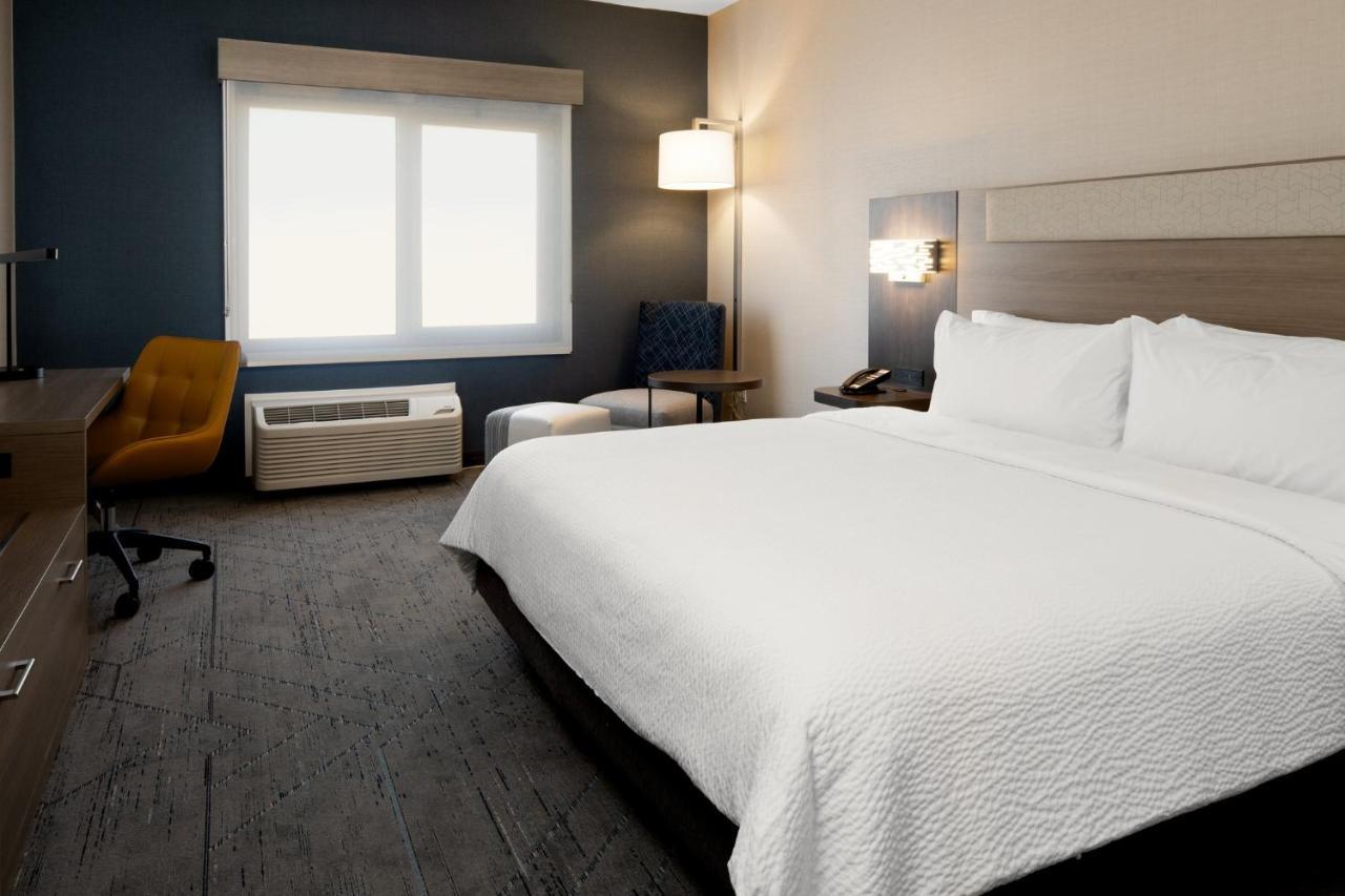 Holiday Inn Express & Suites - Hollister By Ihg Exteriér fotografie