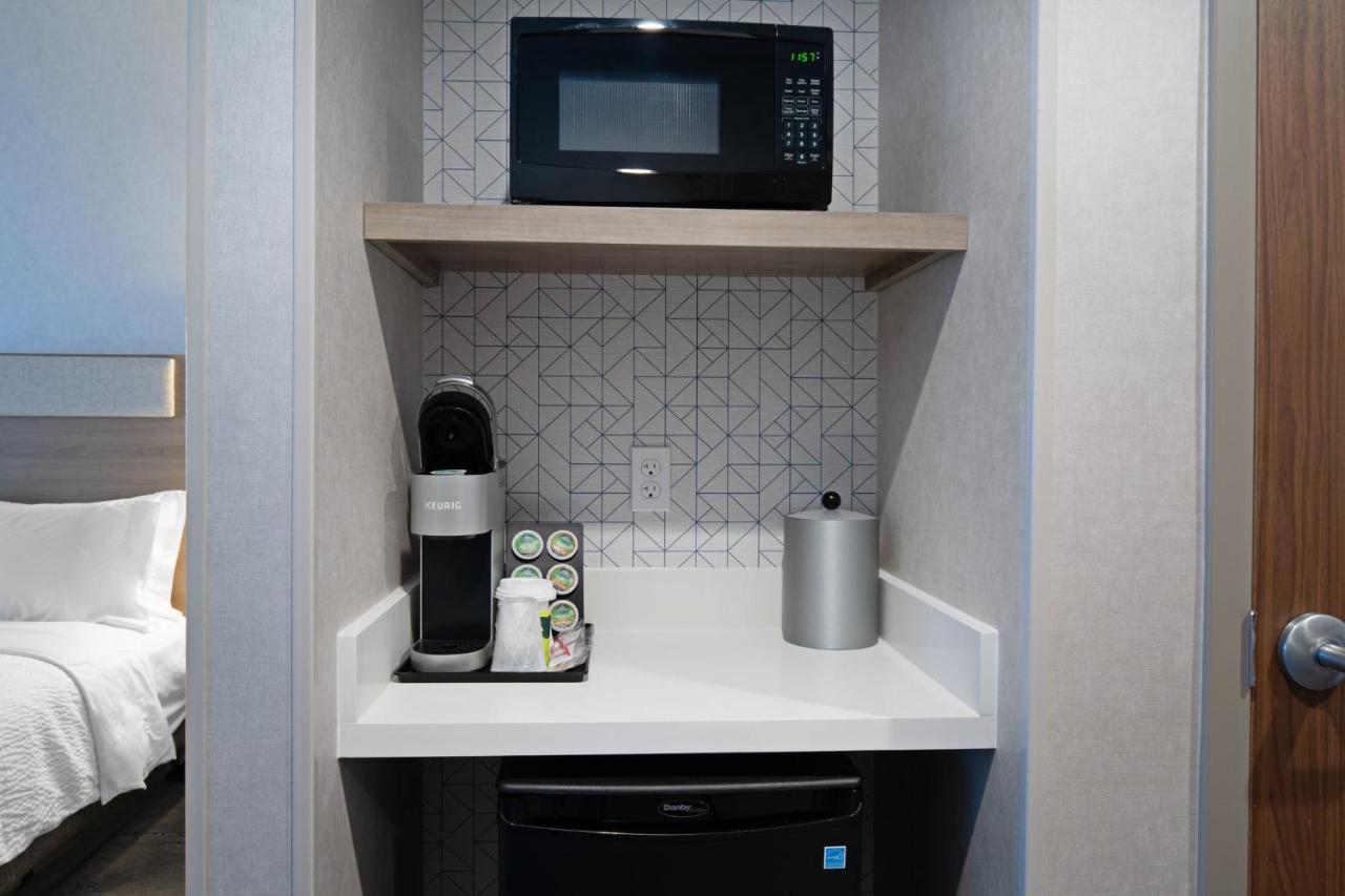 Holiday Inn Express & Suites - Hollister By Ihg Exteriér fotografie
