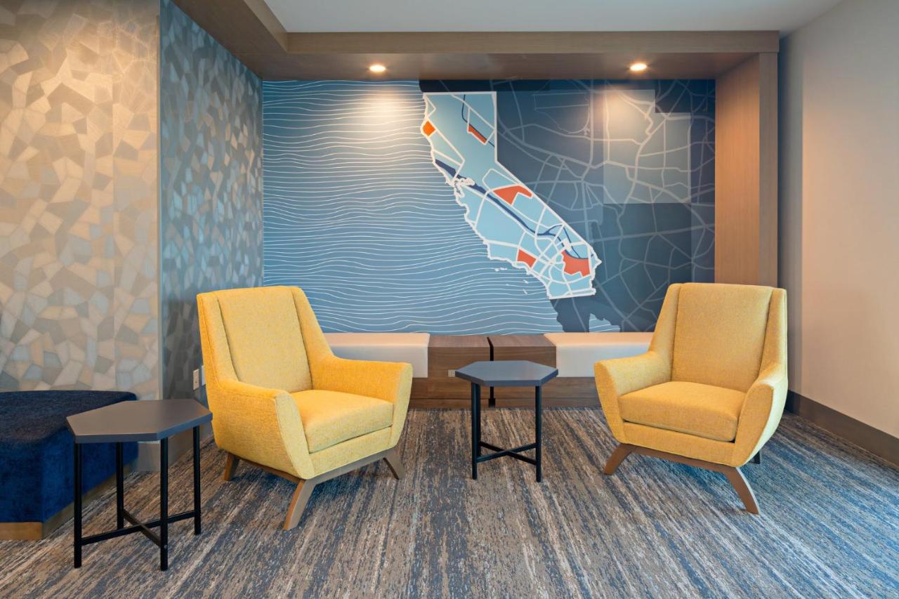Holiday Inn Express & Suites - Hollister By Ihg Exteriér fotografie