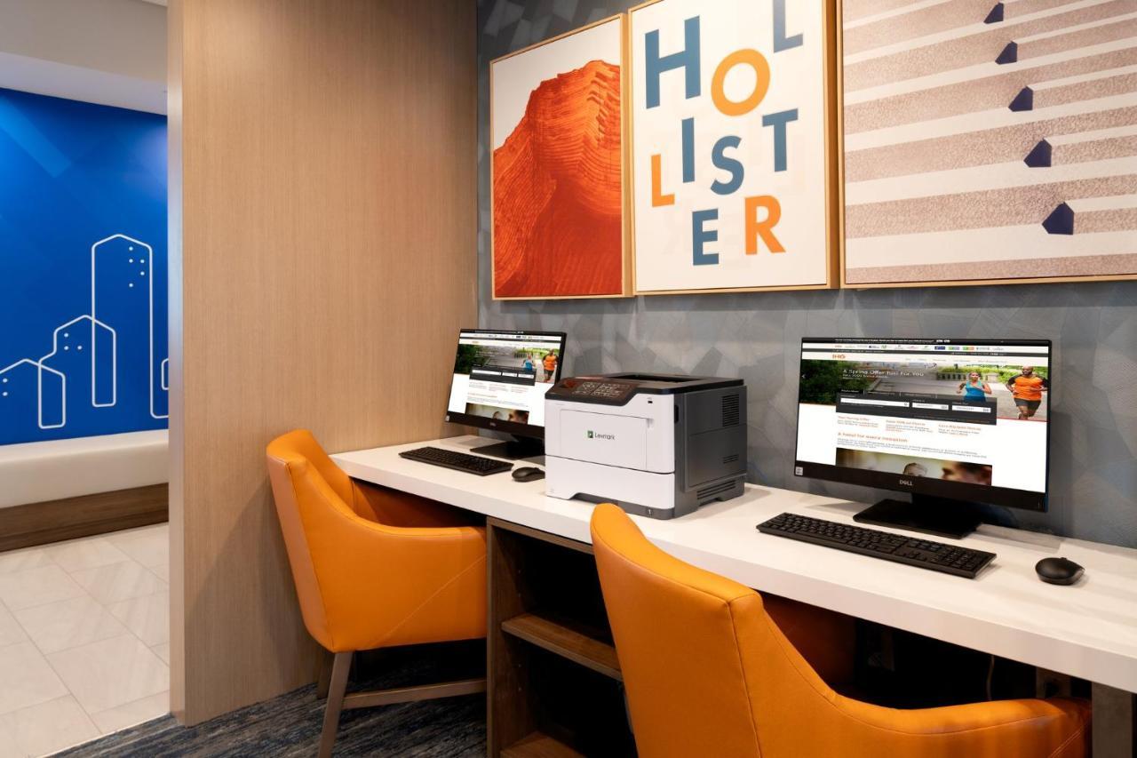 Holiday Inn Express & Suites - Hollister By Ihg Exteriér fotografie