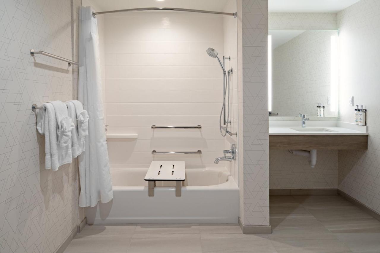 Holiday Inn Express & Suites - Hollister By Ihg Exteriér fotografie