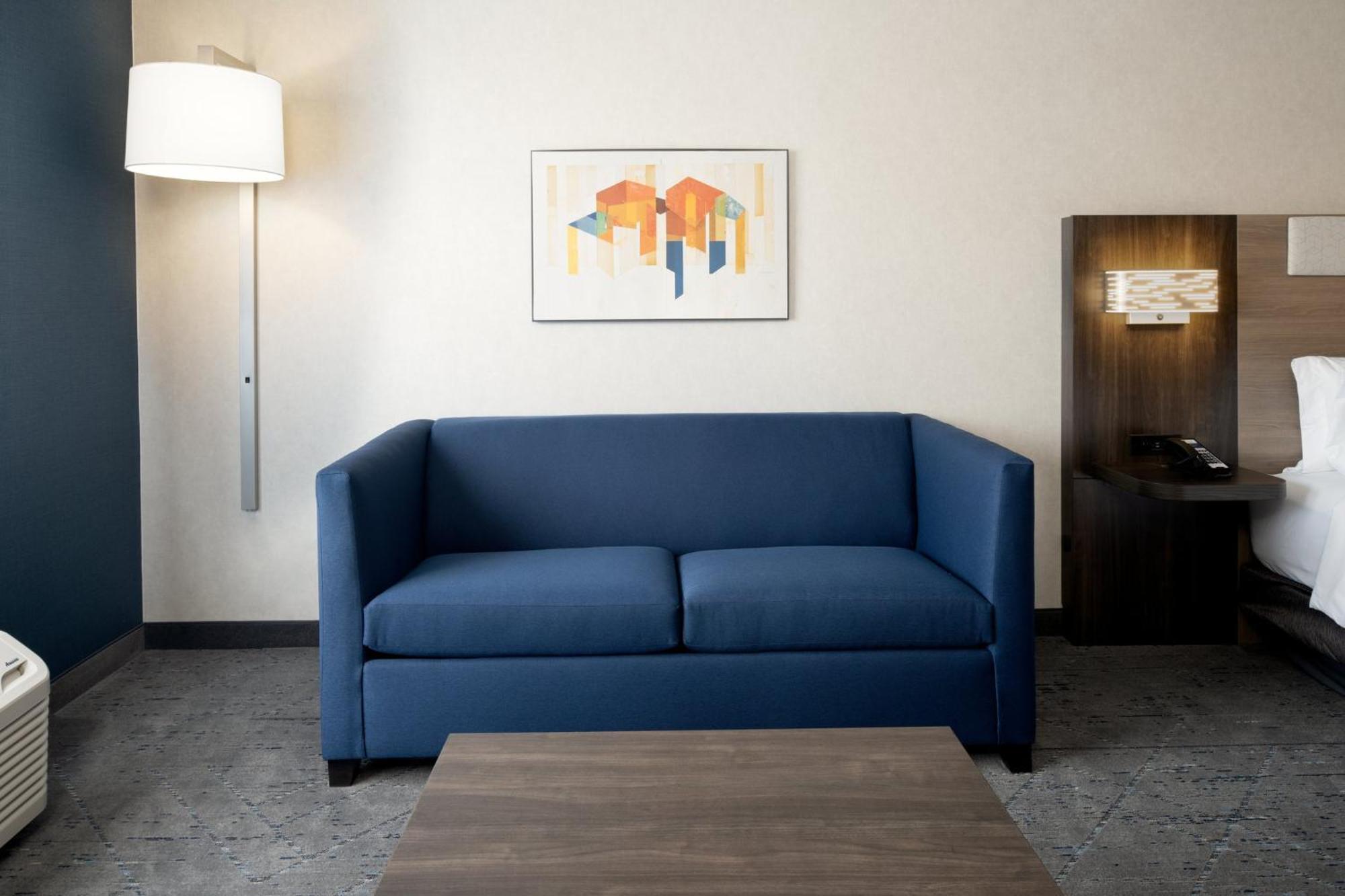 Holiday Inn Express & Suites - Hollister By Ihg Exteriér fotografie